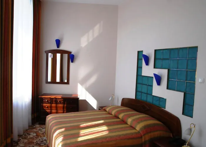 Savoy Ξενοδοχείο Λοτζ